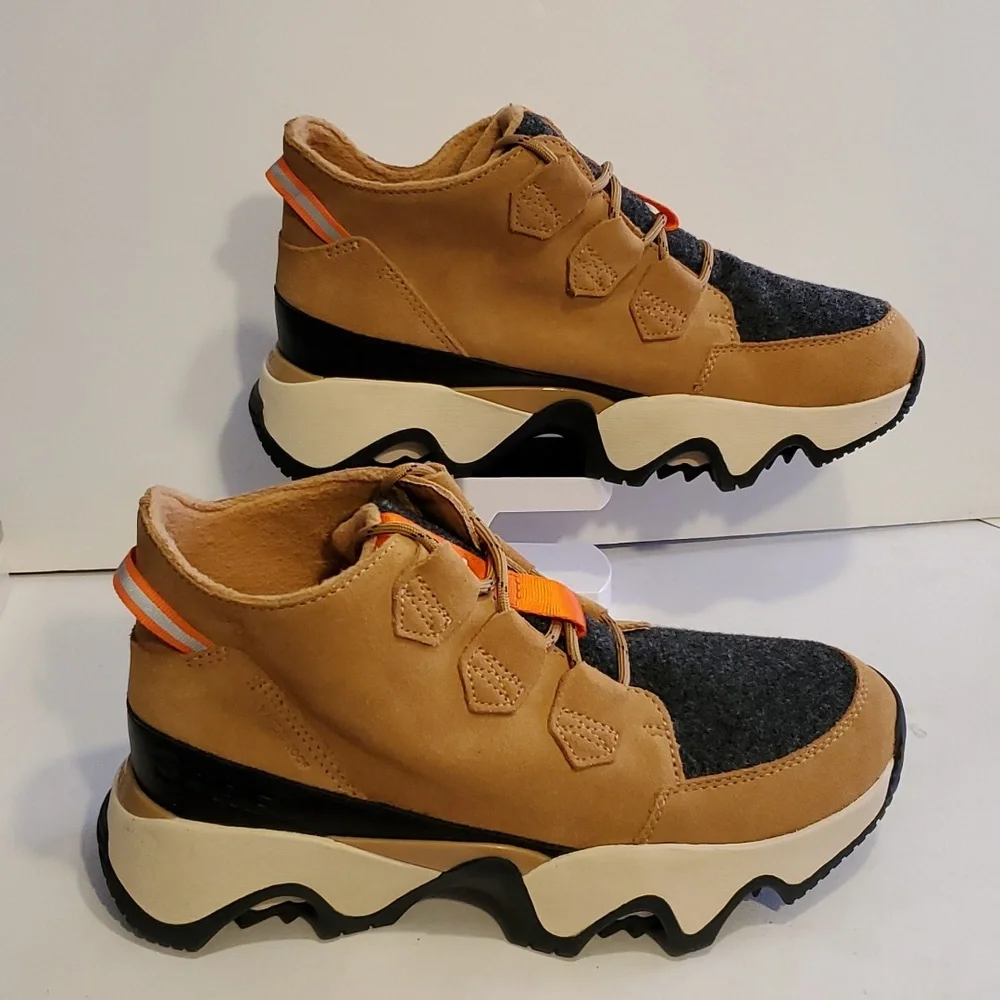 Sorel Women's Winter Boots - Tan and Black - Picture 4 of 11